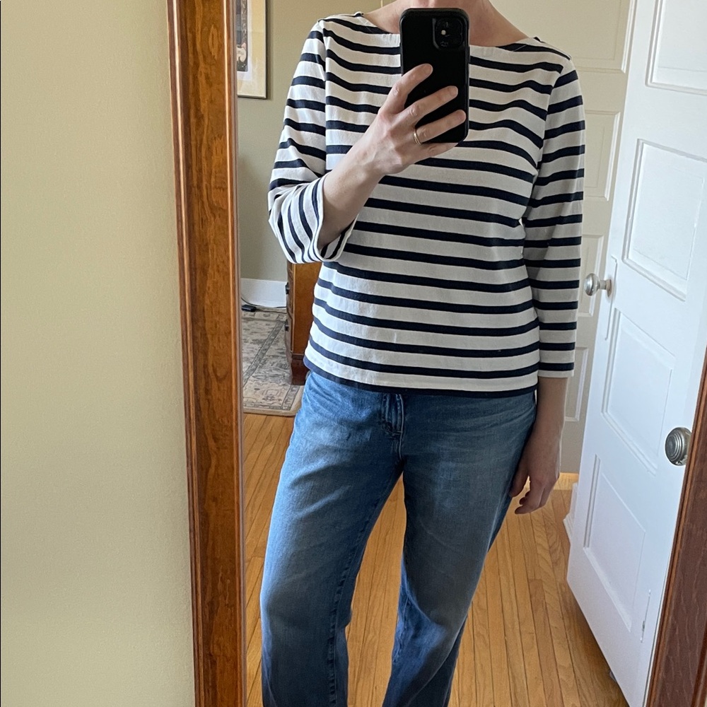 Classic Navy & White Striped Women’s Long-Sleeve Marinere Top